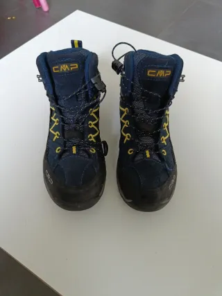 Botas niño CMP impermeables Talla 32