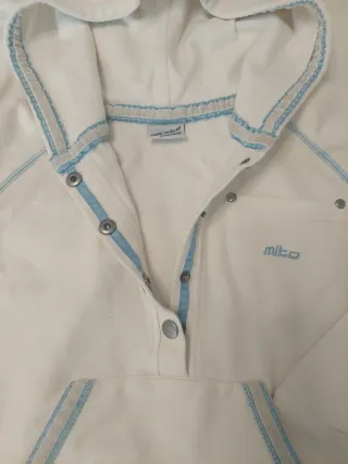 Sudadera con capucha blanca talla M