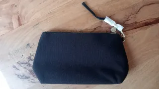 Bolso de mano negro de Paco Rabanne
