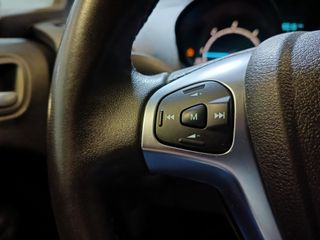 Ford Transit Courier VAN 1.5TDCI 75 TREND