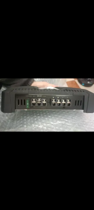 Amplificador Kenwood KAC-6104D Coche