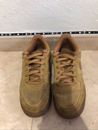 Nike Air Force 1 Mostaza Talla 38