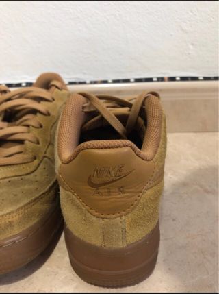 Nike Air Force 1 Mostaza Talla 38