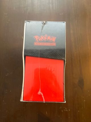 Caja Entrenador Élite Pokémon Rivales Predestinado