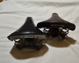 Lote 2 sillines bicicleta clásica