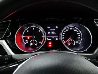 VOLKSWAGEN Touran Sport 2.0 TDI 90kW 122CV