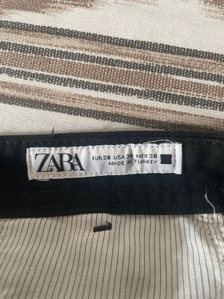 Pantalón ZARA negro