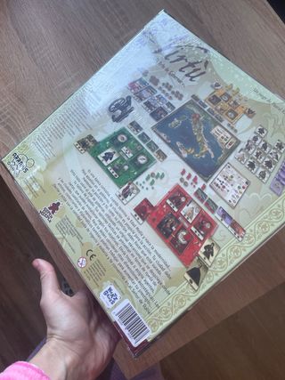 Juego de mesa Virtù precintado