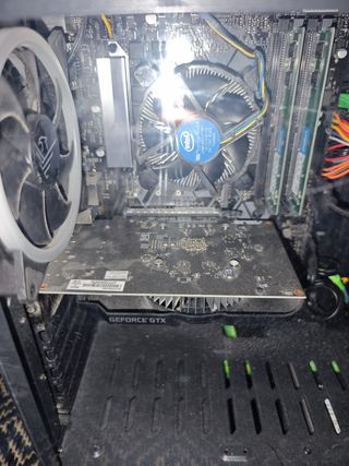 Torre Ordenador Gaming Regalo teclado barra sonido