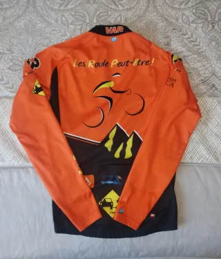 Lote maillot invierno (chaqueta) y maillot verano