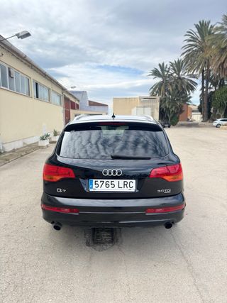 AudiQ7 7plazas VOLANTE DERECHA MATRICULA ESPAÑOLA