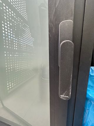 Ventana aluminio doble cristal mate