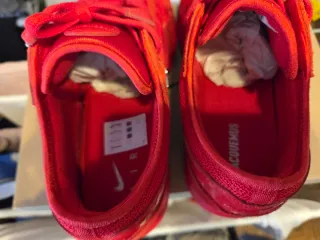 Nike Air Max 1 x Jacquemus Rojo