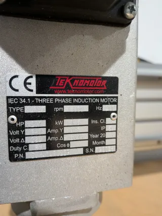 Fresadora CNC 900x1500