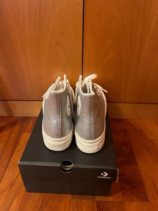 Zapatillas Converse Plata y Blancas Talla 39