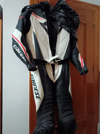 Traje de moto Dainese carretera, talla 46
