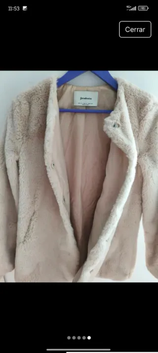 Abrigo pelo mujer Stradivarius beige