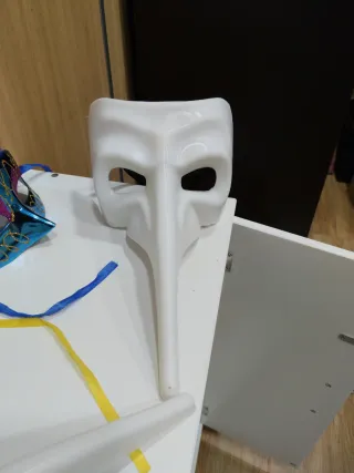 Antifaz Carnaval Veneciano Dorado y azul y blancas