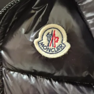 Chaleco Moncler Negro Plumas