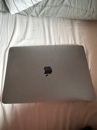 MacBook Pro Apple casi sin uso