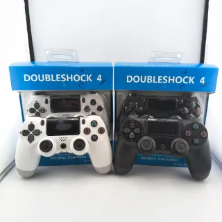 Controller Doubleshock 4 PS4 Bianco e Nero Nuovi