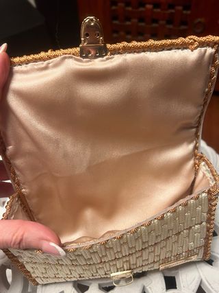Borsa uncinetto fatta a mano beige e oro