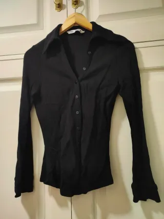 ZARA - Camisa tejida negra