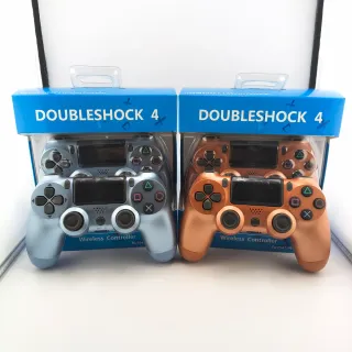 2 Controller Doubleshock 4 Wireless per PS4 Nuovi