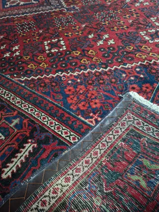 Alfombra persa diseño intrincado