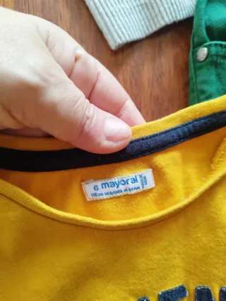 Conjunto di abbigliamento per bambini 5-6 anni