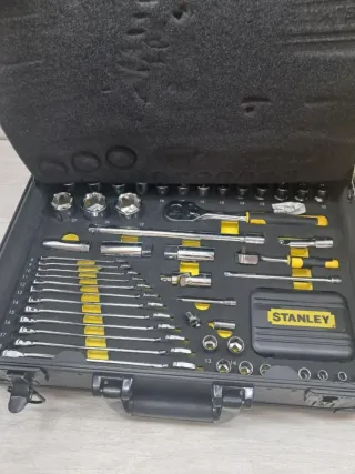 Maletín Herramientas Stanley 142 Piezas