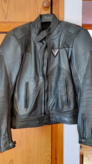 Chaqueta de piel para moto