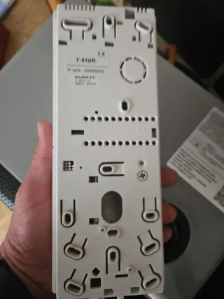 Teléfono para timbre Golmar