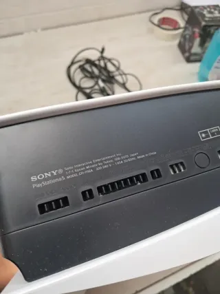 Consola Sony PlayStation 5 Edición Estándar