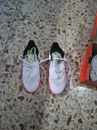 Zapatillas pista Nike Zoom Hyperspeed Court 42.5