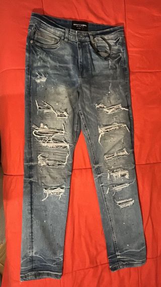 Vaqueros Supply & Demand En perfecto estado