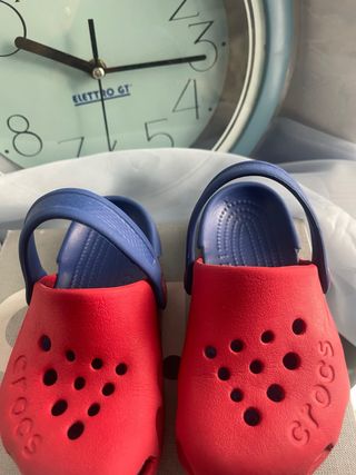 Crocs Rossi e Blu Taglia 27/28