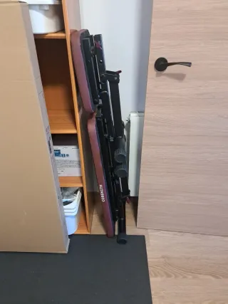 Banco de pesas y abdominales inclinable