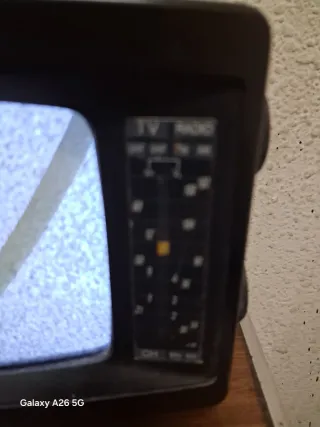 TV y Radio Portátil POONGHAN.. PRECIO NEGOCIABLE