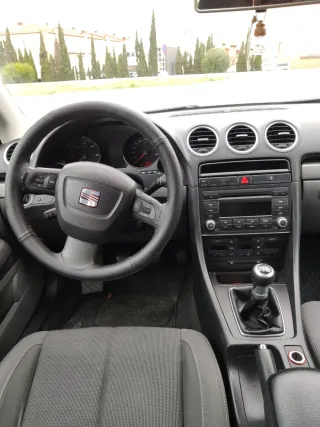 SEAT Exeo st  2010