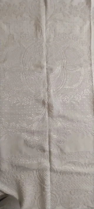 Copriletto matrimoniale antico bianco