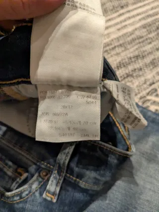 Calças Levi's 711 Slim Fit Cintura Média Usadas