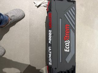 Patinete Eléctrico Ecoxtrem M41 2000W y accesorio.