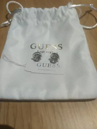 Pendientes Guess Plata