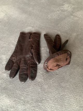 Guantes de mujer marrones de simulación cuero