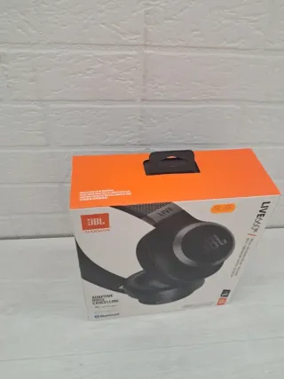 JBL LIVE 660 NC Auriculares Inalámbricos Negros