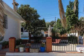 Chalet en venta en Guadix