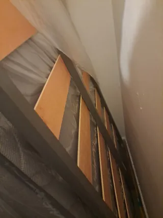 Colchón y somier sin patas