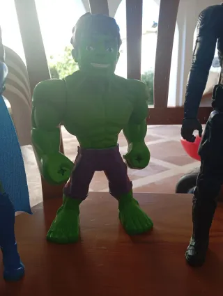 Figuras Superhéroes Batman, Hulk, Capitán América