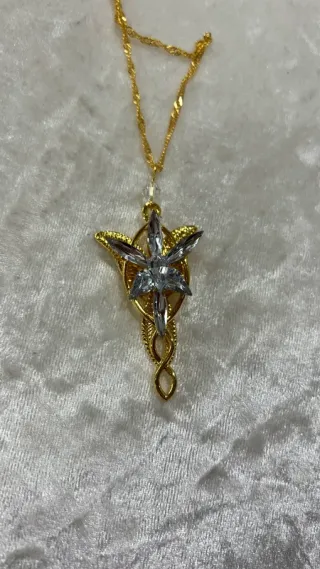 Collar Arwen Estrella de Luz